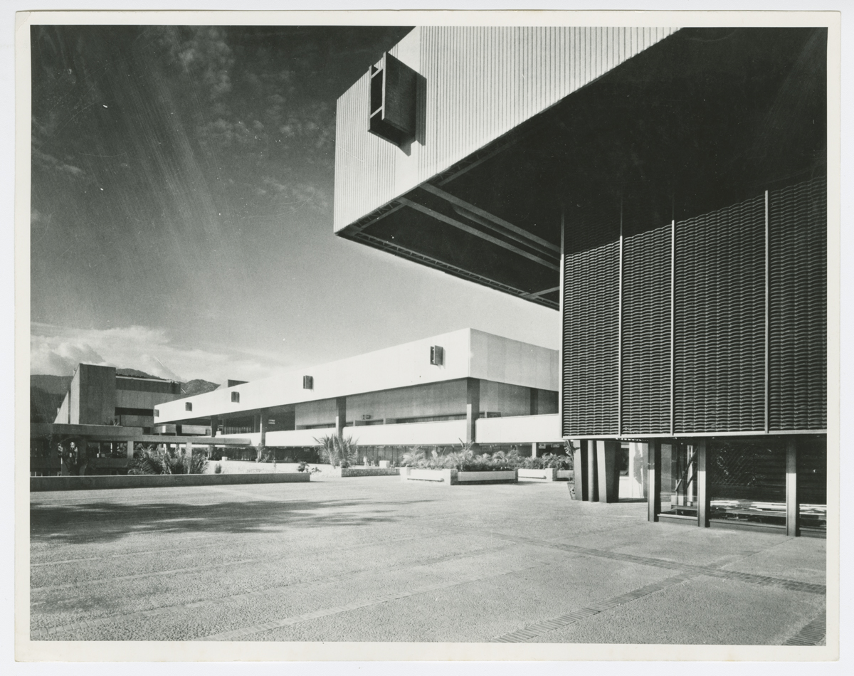 Vista interior al conjunto. (AGP 72-100, AAM-FA/UNAM)